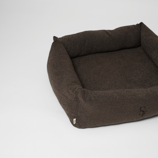 Staey - Vera Hundeseng, Chestnut Bouclé