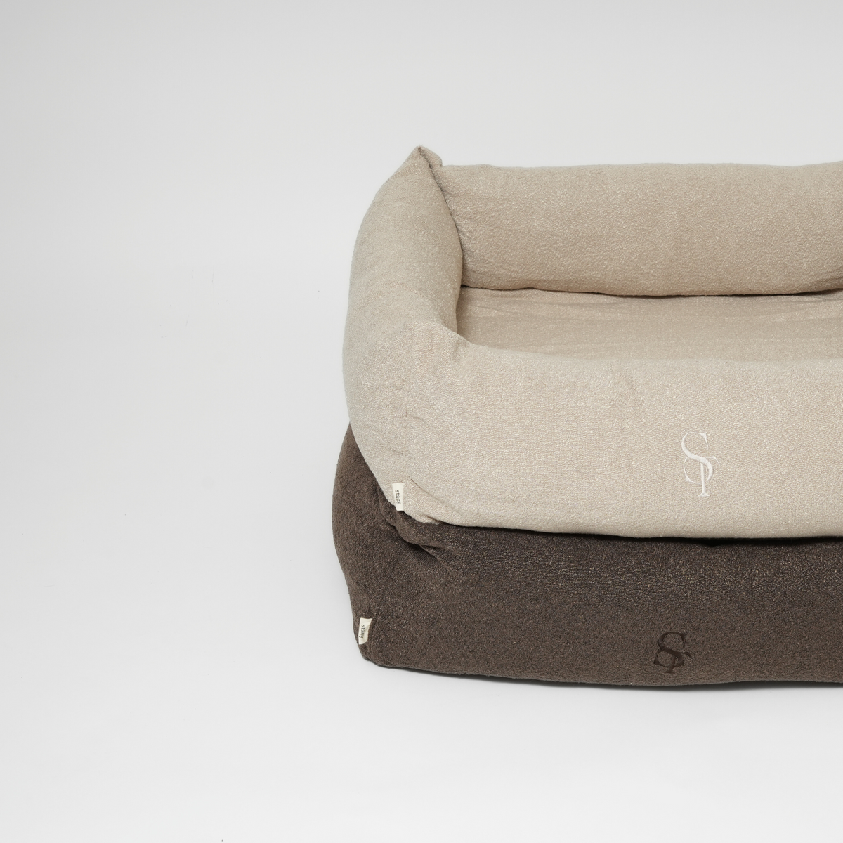 Staey - Vera Hundeseng, Oat Bouclé