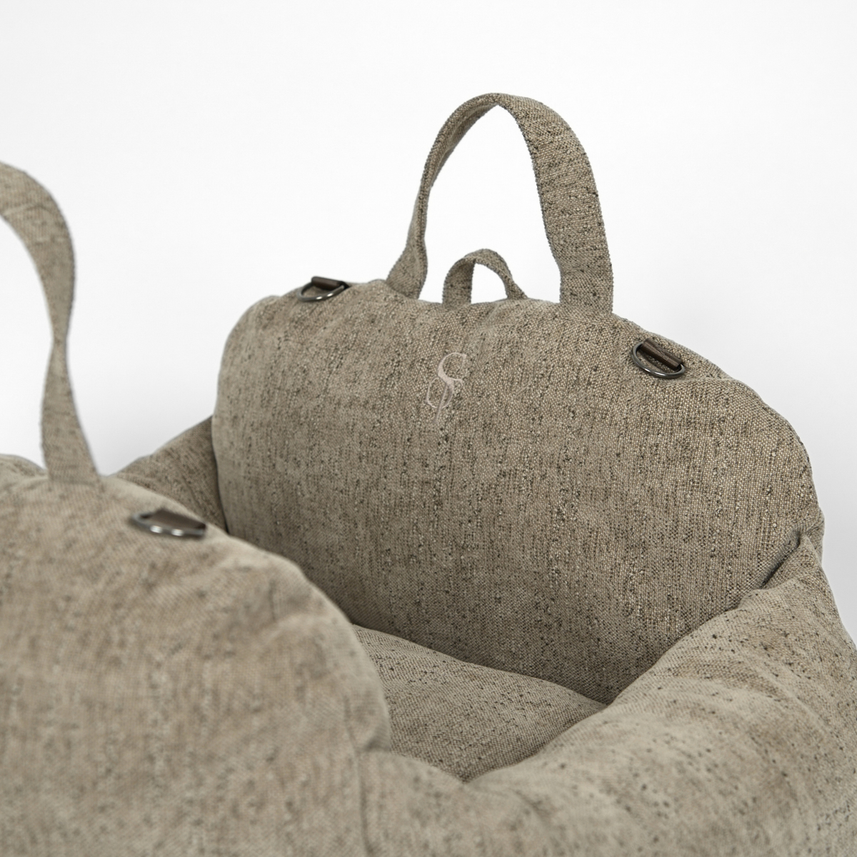 Tova Bilsæde, Sand – Staey