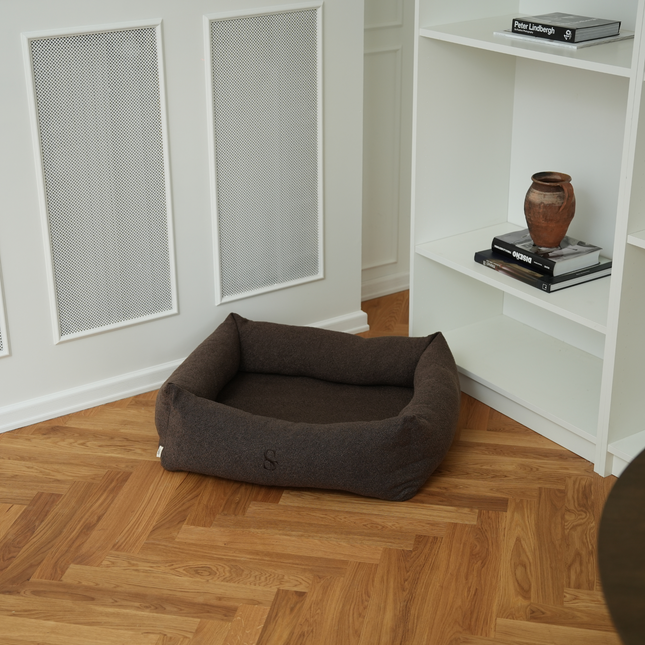 Staey - Vera Hundeseng, Chestnut Bouclé