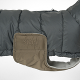 Nora Hundefrakke, Storm – Staey