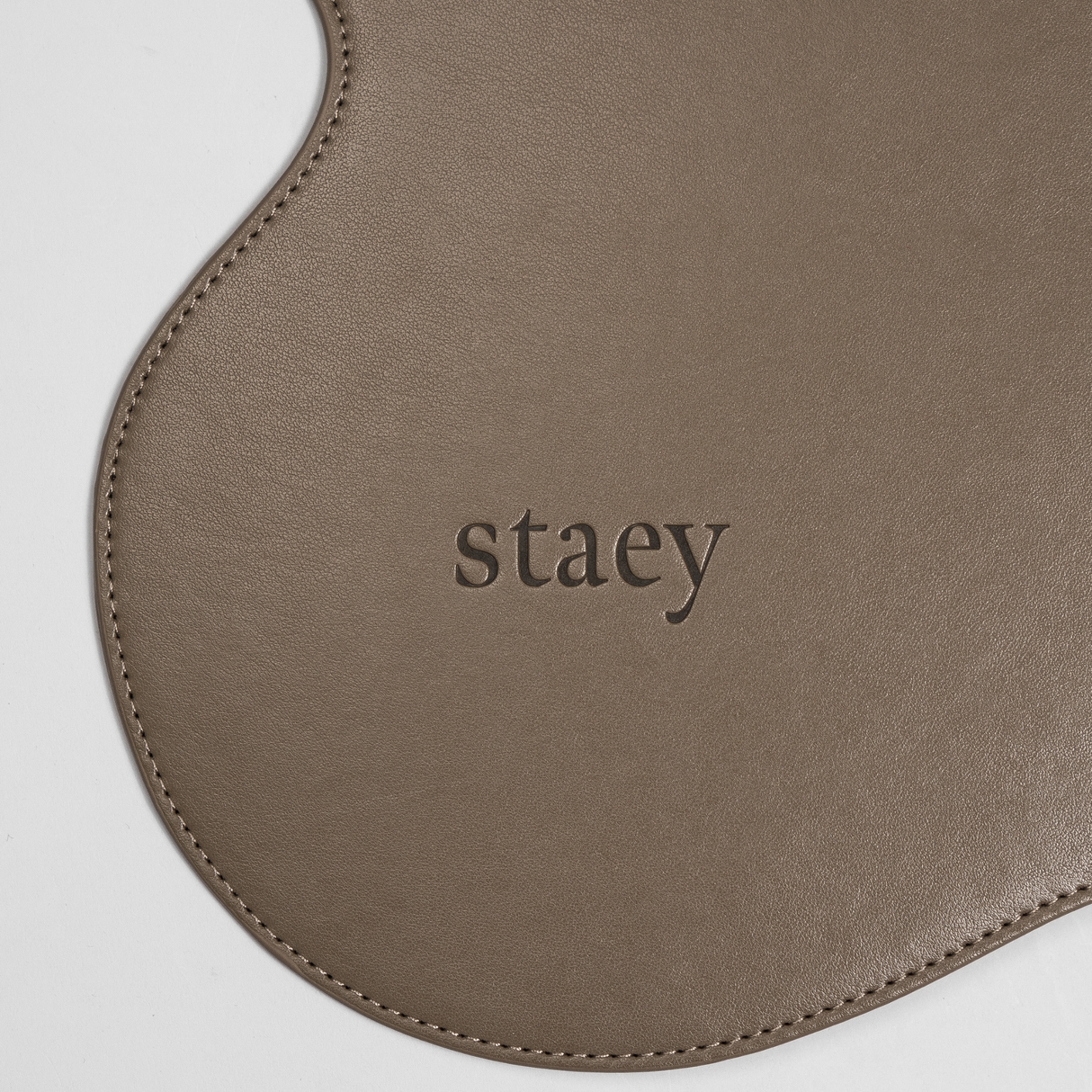 Staey - Alva Skåleunderlag - Dark Oak