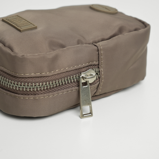 Furpect - Godbidstaske m. Hundeposeholder, Latte