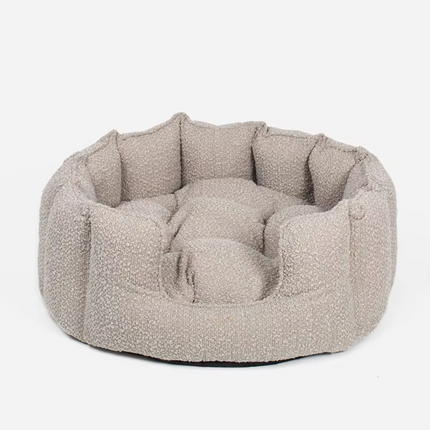 Hundeseng i blød bouclé - 60x30 cm.