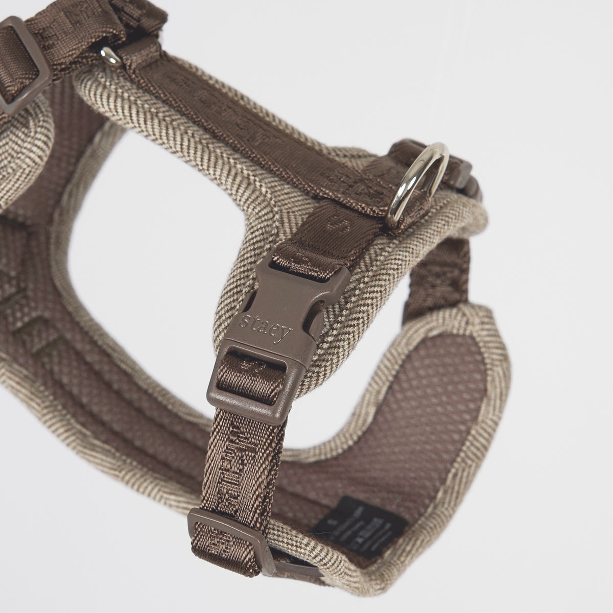Staey - Numa Hundesele, Mocca